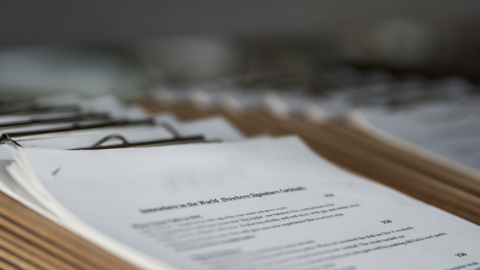 Documents - by Arisa Chattasa (Unsplash)